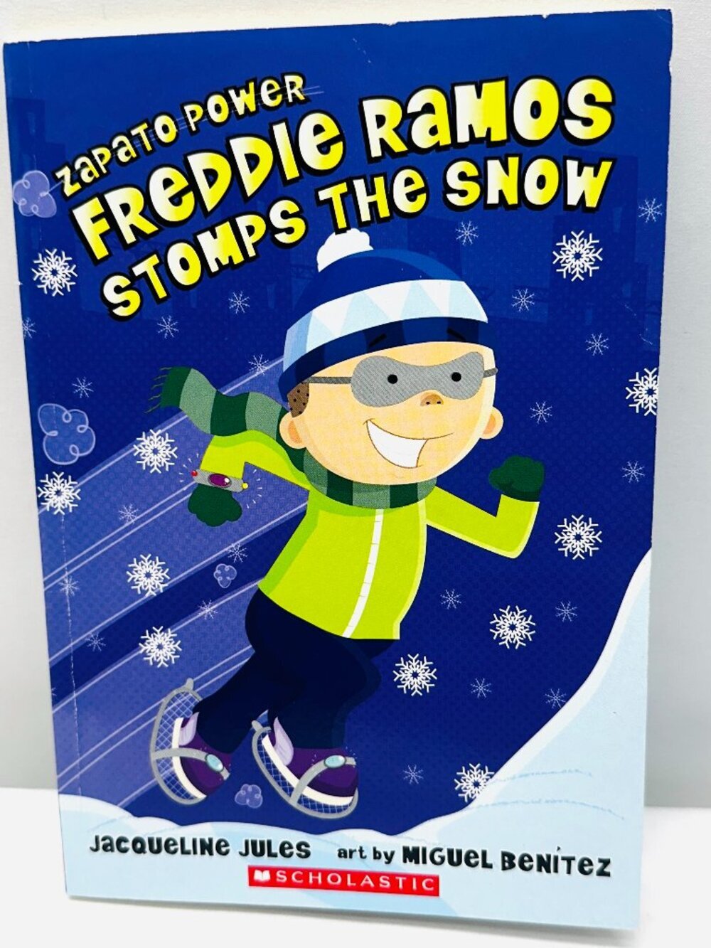 Zapato Power Freddie Ramos Stomps The Snow Book by Jacqueline Jules Paperback